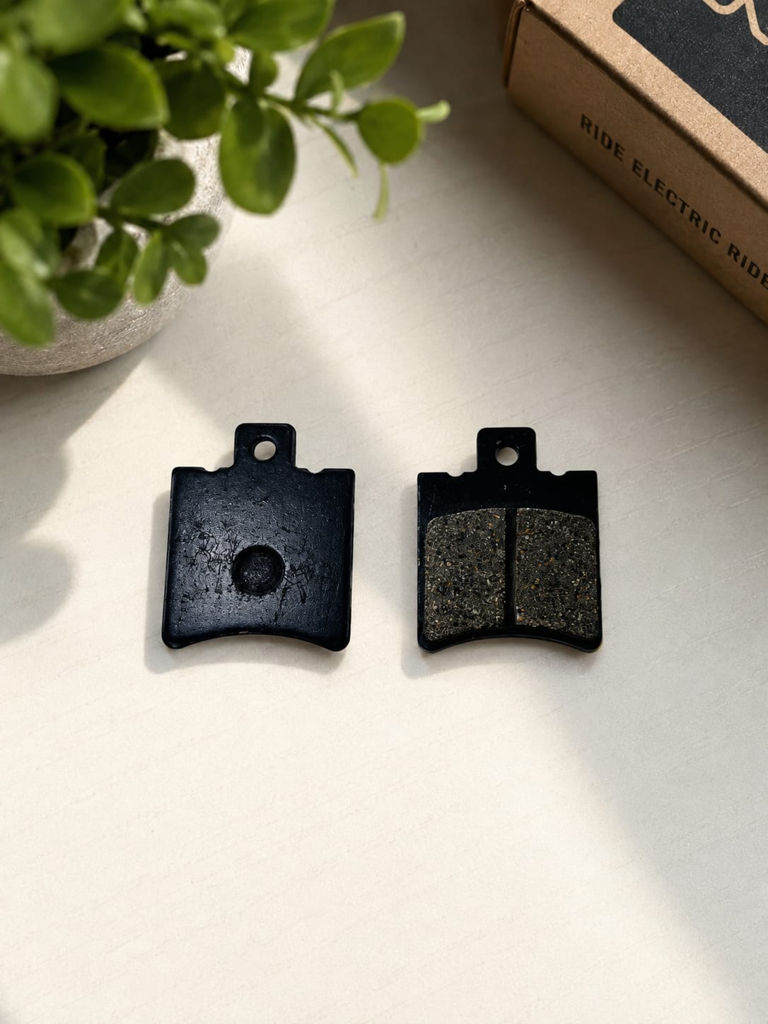 Disc Brake Pad Set - Pair - Image 2